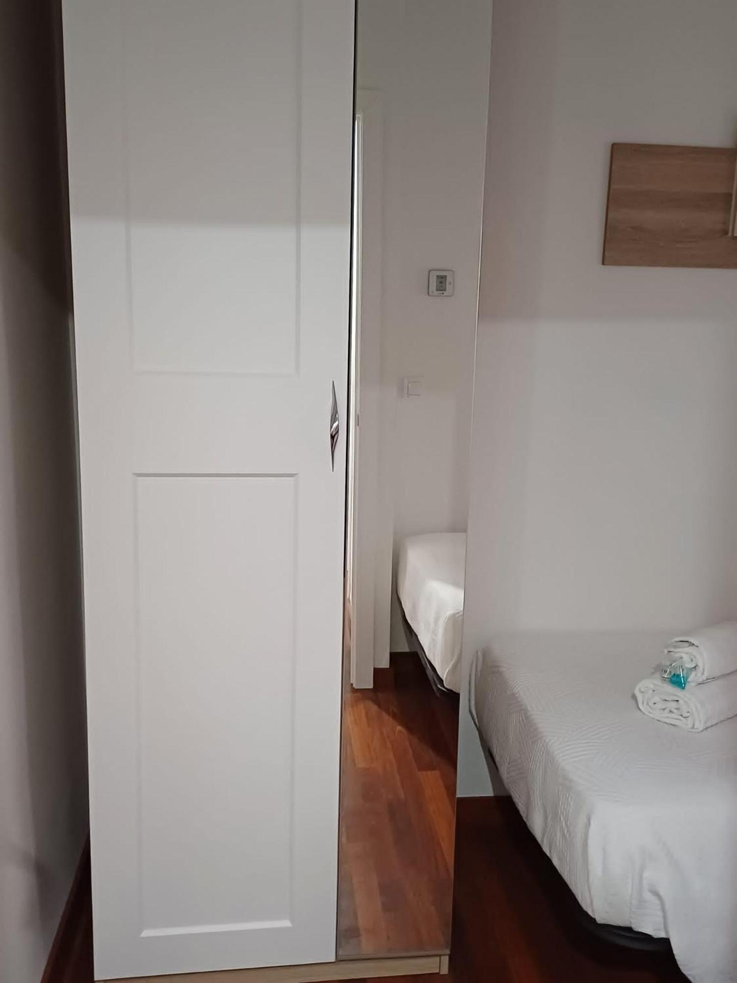 Lyrioshomes Filpo Rojas , Apartamento